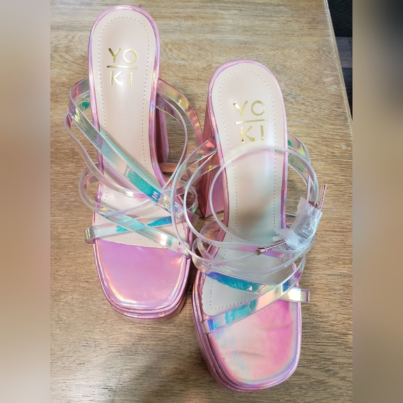 YOKI pink iridescent strappy platform block heels Size 6.0 New without box - Picture 4 of 11